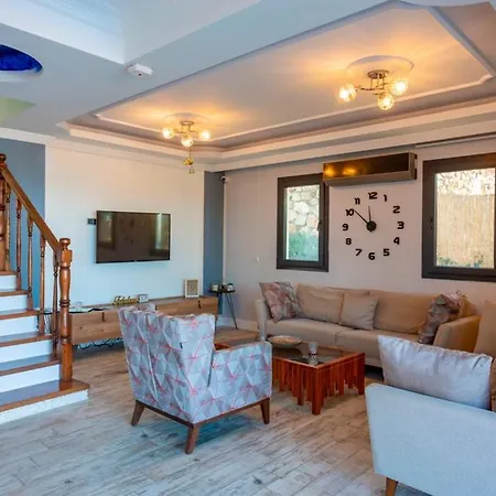 Celebrity G Villa *